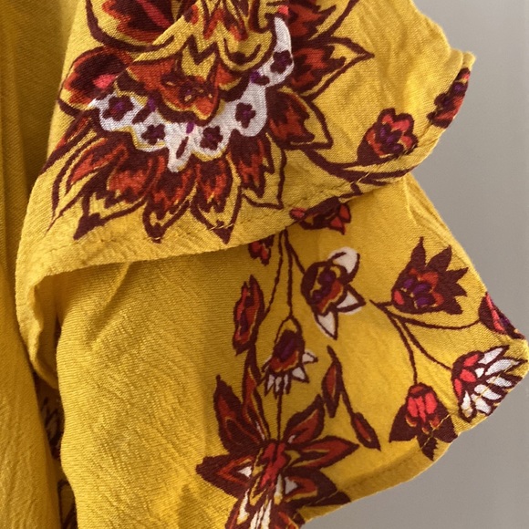 Mustard Floral Maxi Dress - Picture 4 of 6